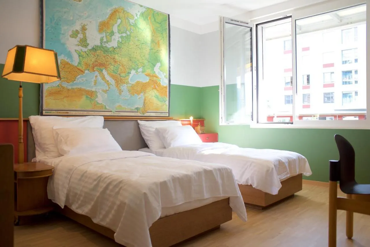 Auberge Des Vergers ميرين سويسرا